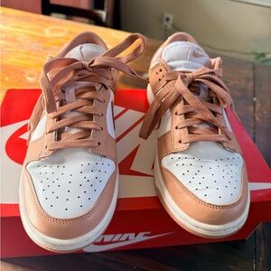 Nike Women's Dunk Low